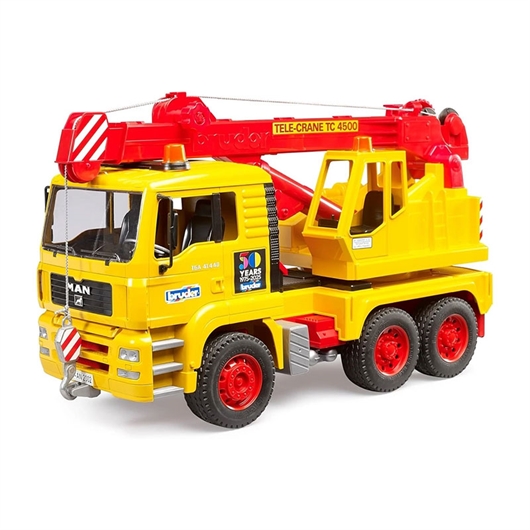 Kamion s dizalicom Bruder 50 godina Man TGA